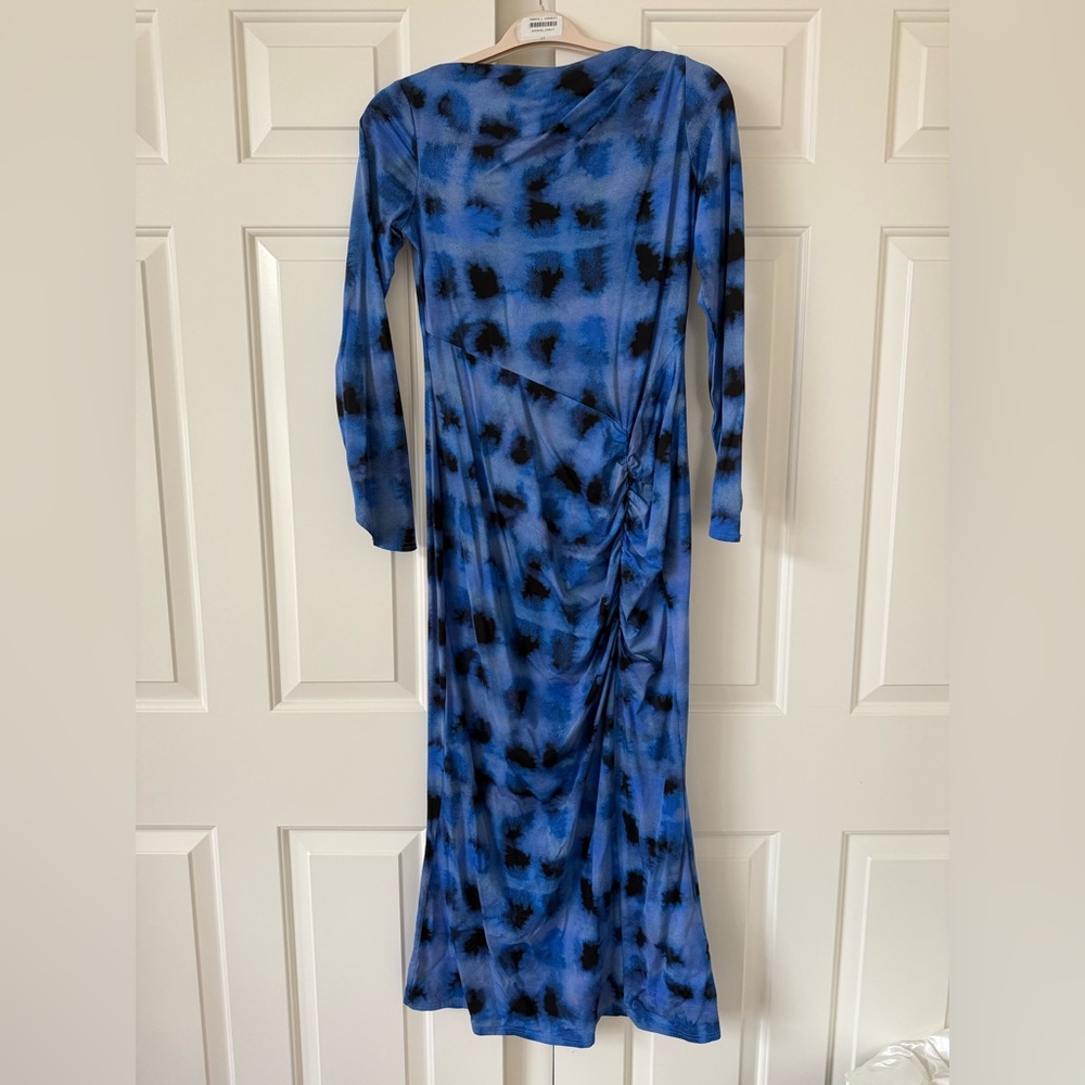 Shibori Ruched Dress - Picture 4 of 5